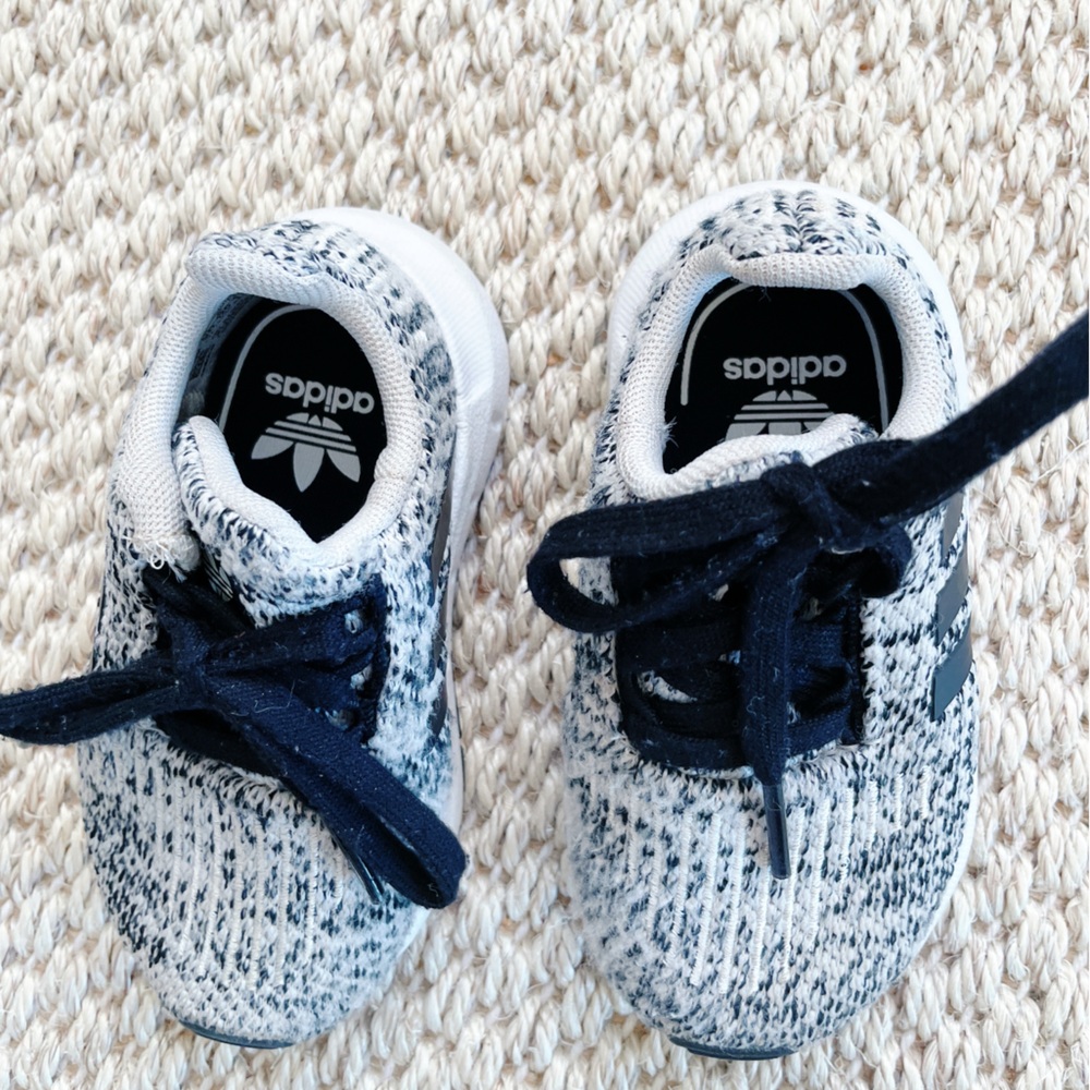 Adidas Baby Toddler Knit Striped Swift Run 1.0 Sneaker Size 5K Unisex - Picture 7 of 9